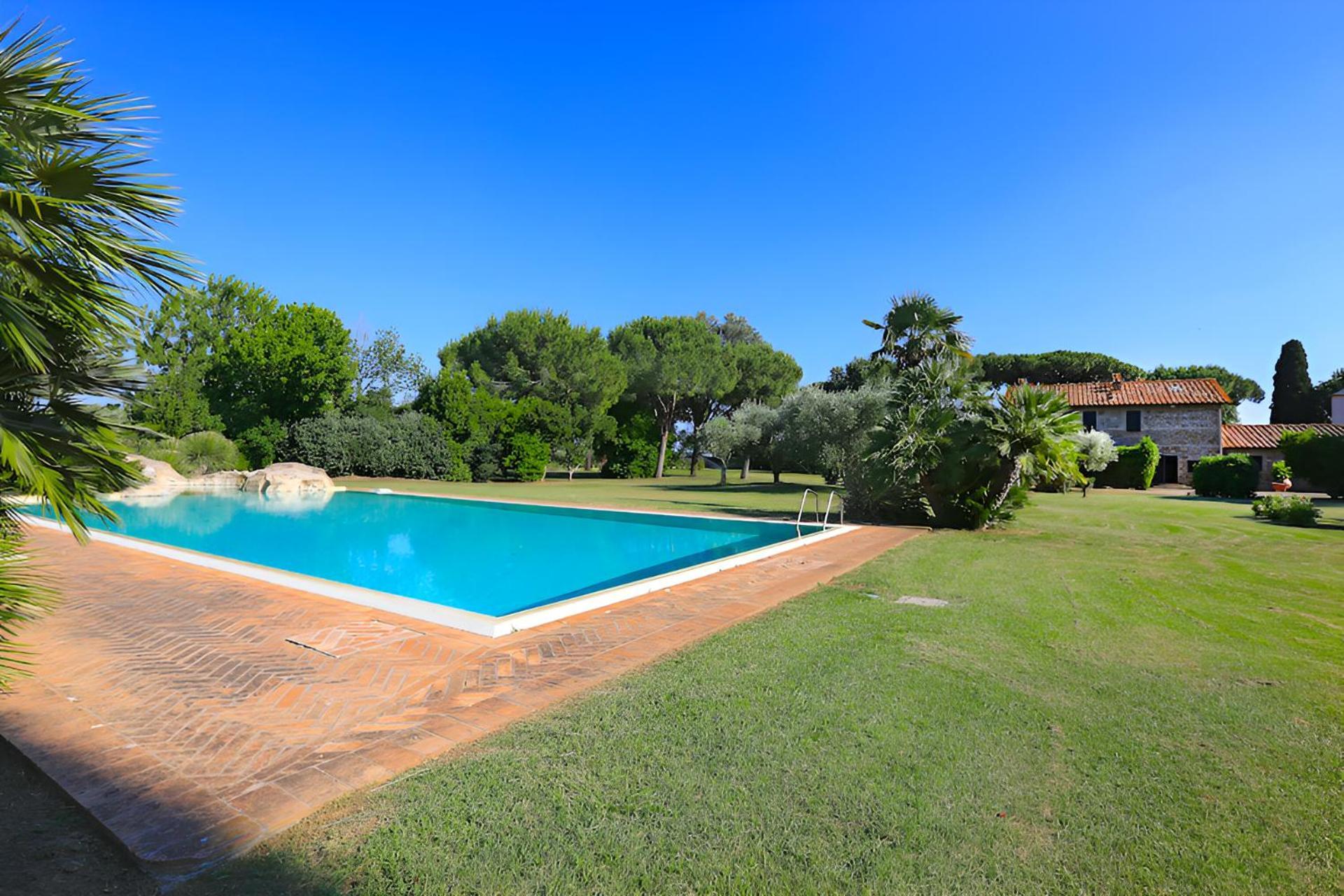 Villa San Girolamo Fattoria Badiola 外观 照片